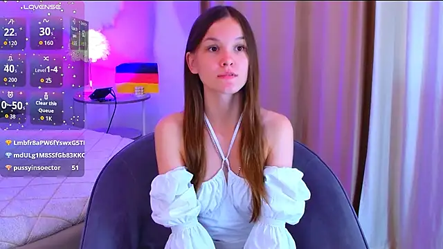 Amber Rogers online show from September 2025 02:43:01 PM