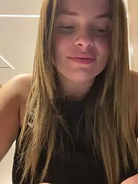 Snapshot of gynna_kimera chatting on February 2025 01:00:01 AM gynna kimera online show from February 2025 01:00:01 AM