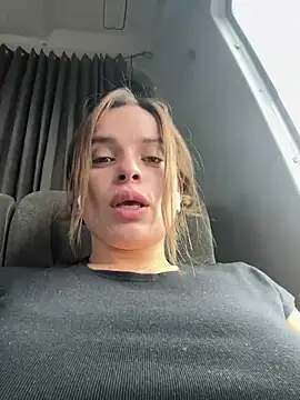 Snapshot of gynna_kimera chatting on March 2025 04:07:02 PM gynna kimera online show from March 2025 04:07:02 PM