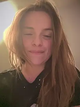 Snapshot of gynna_kimera chatting on September 2025 03:06:02 AM gynna kimera online show from September 2025 03:06:02 AM