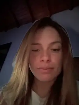 Snapshot of gynna_kimera chatting on October 2025 03:09:01 PM gynna kimera online show from October 2025 03:09:01 PM