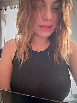 Snapshot of gynna_kimera chatting on October 2025 04:41:01 PM gynna kimera online show from October 2025 04:41:01 PM