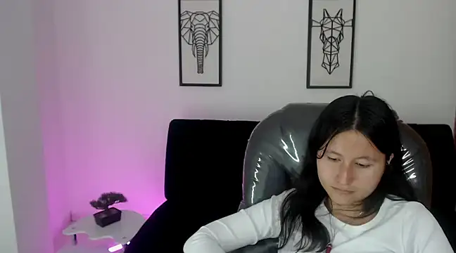 xoxo kiitty online show from March 2025 03:16:02 PM