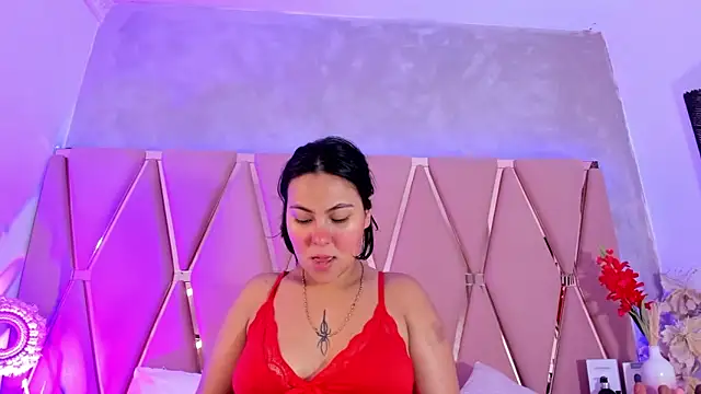 Snapshot of Emily_Black1 chatting on March 2026 09:07:01 PM Emily Black1 online show from March 2026 09:07:01 PM