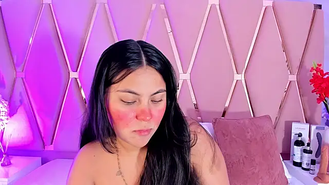 Snapshot of Emily_Black1 chatting on March 2026 01:56:01 AM Emily Black1 online show from March 2026 01:56:01 AM