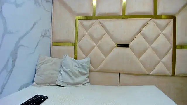 Kendall 6669 online show from November 2025 01:14:02 PM