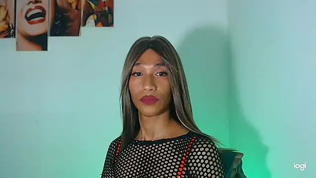 Snapshot of red_veltet chatting on October 2025 08:33:01 AM red veltet online show from October 2025 08:33:01 AM