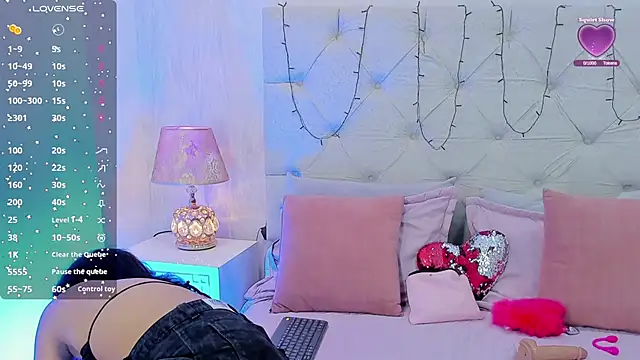 goth tasha online show from September 2025 07:47:02 PM