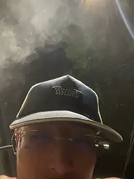 Snapshot of MaxxxSteil chatting on March 2025 02:43:01 AM MaxxxSteil online show from March 2025 02:43:01 AM