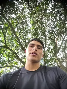 Snapshot of MaxxxSteil chatting on March 2025 09:10:02 PM MaxxxSteil online show from March 2025 09:10:02 PM