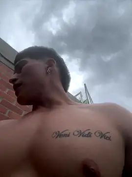 Snapshot of MaxxxSteil chatting on September 2025 09:06:02 PM MaxxxSteil online show from September 2025 09:06:02 PM