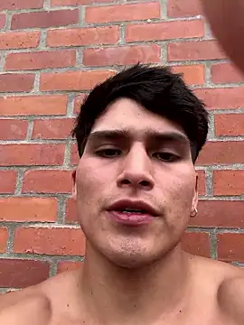 Snapshot of MaxxxSteil chatting on January 2026 09:20:02 PM MaxxxSteil online show from January 2026 09:20:02 PM