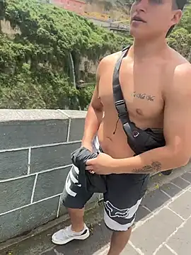 Snapshot of MaxxxSteil chatting on February 2026 04:35:01 PM MaxxxSteil online show from February 2026 04:35:01 PM