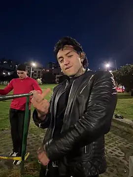 Snapshot of MaxxxSteil chatting on April 2026 11:36:02 PM MaxxxSteil online show from April 2026 11:36:02 PM