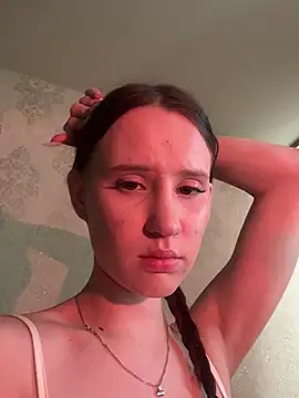 Snapshot of kisssssssss chatting on February 2025 10:51:01 AM kisssssssss online show from February 2025 10:51:01 AM