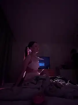 Snapshot of kisssssssss chatting on February 2025 06:30:02 PM kisssssssss online show from February 2025 06:30:02 PM