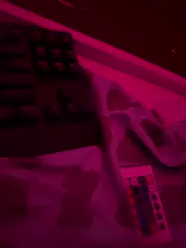 Snapshot of kisssssssss chatting on February 2025 09:25:02 PM kisssssssss online show from February 2025 09:25:02 PM