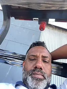 Snapshot of steffan0606 chatting on February 2025 05:52:01 AM steffan0606 online show from February 2025 05:52:01 AM