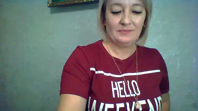 ArielXLoveresss online show from October 2025 07:42:01 AM