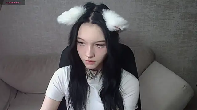 mefwhore online show from February 2025 03:15:02 PM