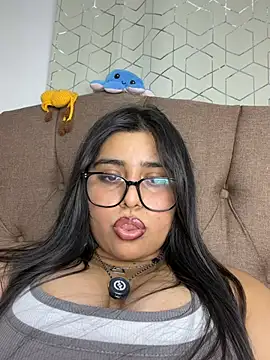 Snapshot of virginbrunette99 chatting on June 2026 04:48:01 AM virginbrunette99 online show from June 2026 04:48:01 AM