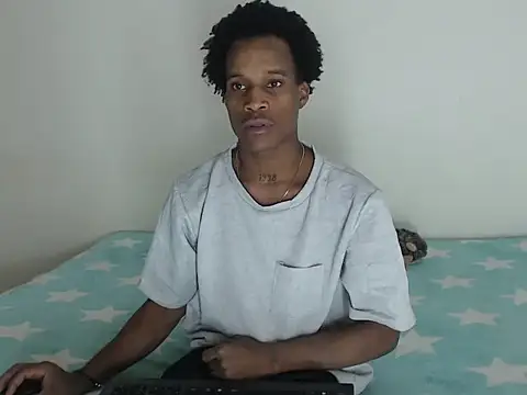 Snapshot of thomas_love11 chatting on March 2025 12:28:02 AM thomas love11 online show from March 2025 12:28:02 AM