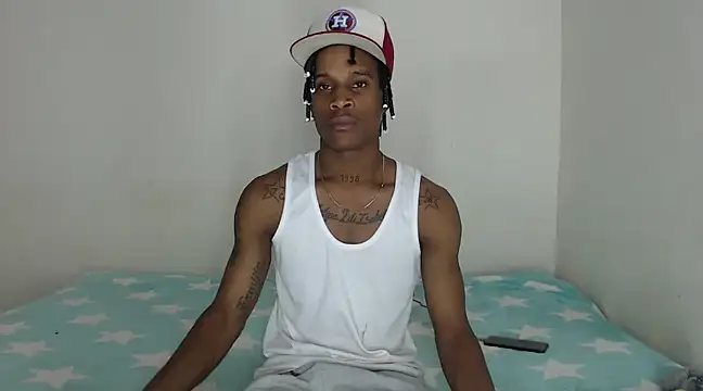 Snapshot of thomas_love11 chatting on March 2025 12:00:01 AM thomas love11 online show from March 2025 12:00:01 AM