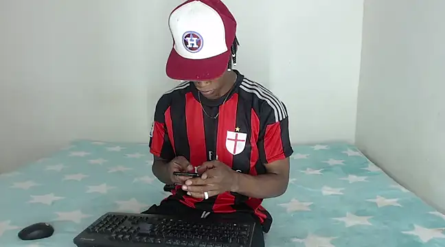 Snapshot of thomas_love11 chatting on March 2025 12:31:01 AM thomas love11 online show from March 2025 12:31:01 AM