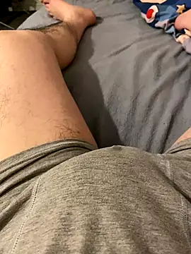 Snapshot of zou_9997 chatting on December 2025 03:22:02 AM zou 9997 online show from December 2025 03:22:02 AM