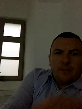 Snapshot of Mike8523 chatting on October 2025 04:35:02 AM Mike8523 online show from October 2025 04:35:02 AM