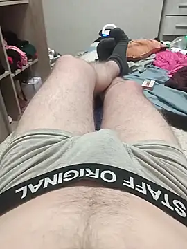 Snapshot of TOPGUN_69 chatting on October 2025 09:53:02 PM TOPGUN 69 online show from October 2025 09:53:02 PM