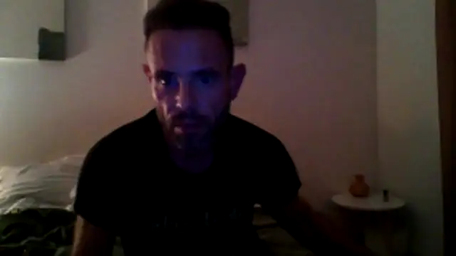 Snapshot of JPCGomes85 chatting on April 2026 11:40:02 PM JPCGomes85 online show from April 2026 11:40:02 PM