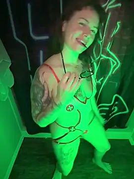 NaughtyLittleVeteran online show from October 2025 01:19:02 AM