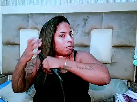 Snapshot of indiantopaz694u chatting on March 2025 04:29:02 AM indiantopaz694u online show from March 2025 04:29:02 AM