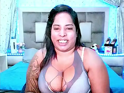 Snapshot of indiantopaz694u chatting on September 2025 04:34:02 AM indiantopaz694u online show from September 2025 04:34:02 AM