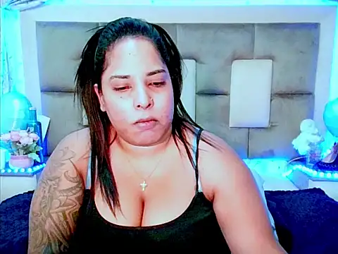 Snapshot of indiantopaz694u chatting on October 2025 04:09:02 AM indiantopaz694u online show from October 2025 04:09:02 AM