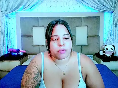 Snapshot of indiantopaz694u chatting on November 2025 04:45:02 AM indiantopaz694u online show from November 2025 04:45:02 AM