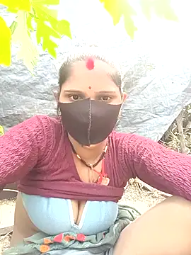 Chhavi Chadha online show from December 2025 09:40:01 AM