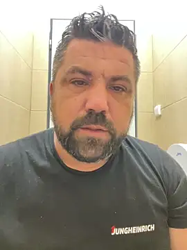 Alexander18edd online show from September 2025 11:10:01 AM