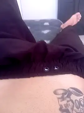 Snapshot of Magrinholl chatting on February 2025 01:49:02 PM Magrinholl online show from February 2025 01:49:02 PM