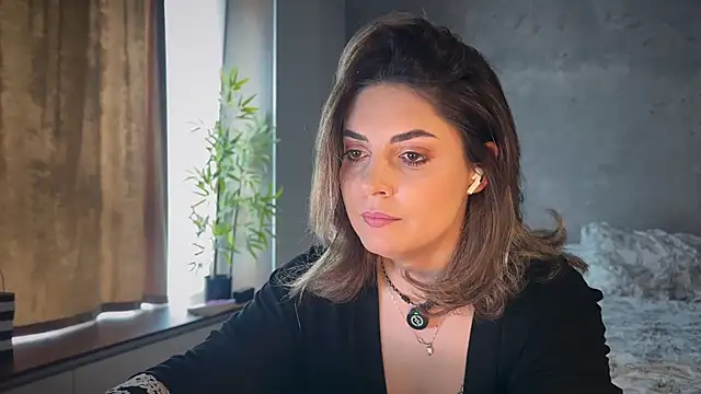 Snapshot of _Allie_ chatting on March 2026 11:43:02 AM Allie online show from March 2026 11:43:02 AM