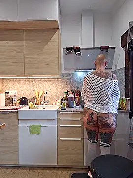 Emma Milf25 online show from December 2025 03:07:01 PM