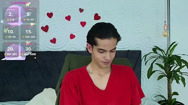 Maximoherrera 16 online show from April 2026 12:19:02 PM