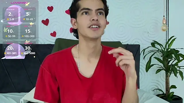 Maximoherrera 16 online show from May 2026 12:44:02 PM