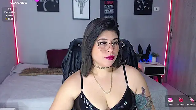 Veronika metal online show from March 2025 03:33:01 AM