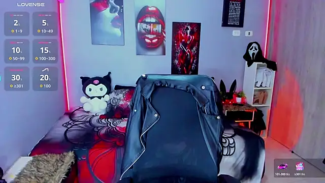 Veronika metal online show from October 2025 06:17:01 AM