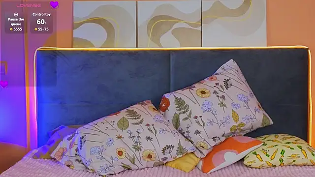 Eva Starlight online show from September 2025 04:11:02 AM