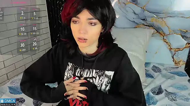 MaeveKuro online show from October 2025 03:28:02 AM