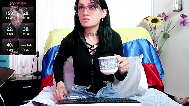 anastaciafire25 online show from October 2025 06:49:01 PM