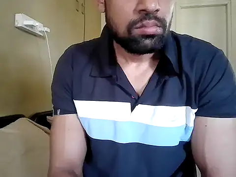 fitbuddy1 online show from February 2026 02:42:02 AM